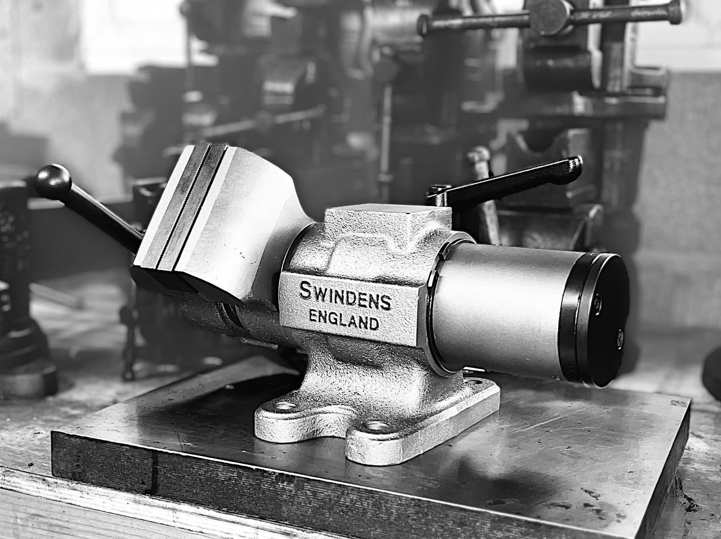 Swindens Vice - Revolving Head